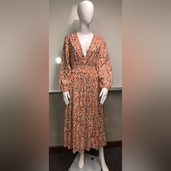 Balloon sleeve dress. - Picture 5 of 6